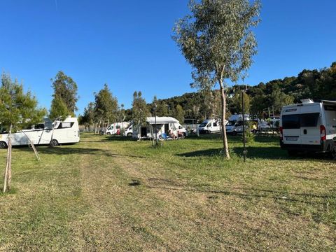 Emplacement - Camping Car