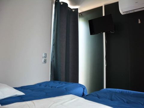 MOBILHOME 4 personnes - Althéa 3 Pièces 4 Personnes Climatisé + TV 2sdb
