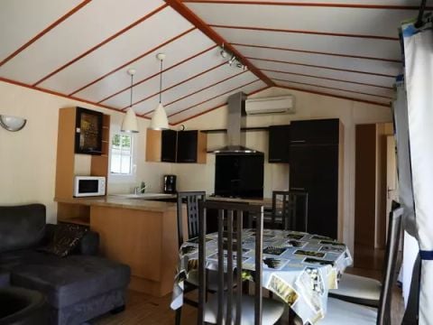 GÎTE 6 personnes - 4 Pièces 6 Personnes Climatisé + TV