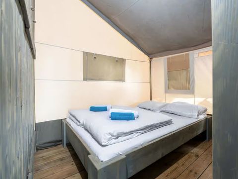 TENTE TOILE ET BOIS 5 personnes - Koversada Camping Resort - Tente Safari de luxe