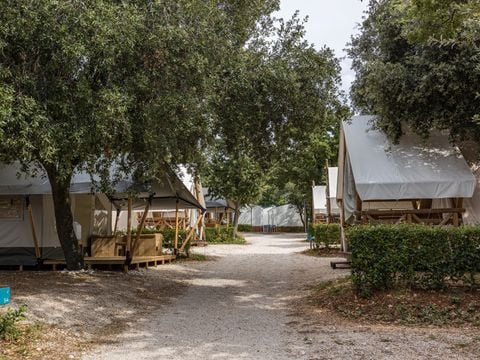 Tente en toile et en bois 5 personnes - Naturist Solaris - Tente Safari Confort