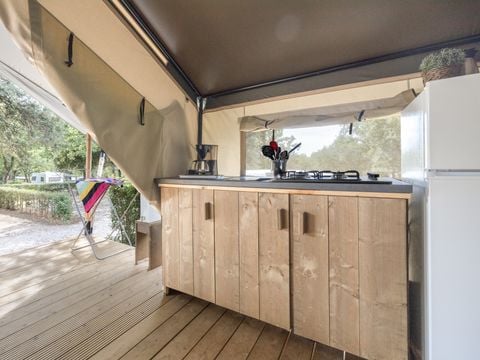 Tente en toile et en bois 5 personnes - Naturist Solaris - Tente Safari Confort