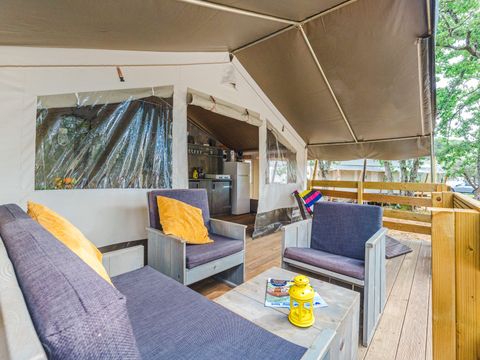 TENTE TOILE ET BOIS 5 personnes - Naturist Solaris - Tente Safari de luxe