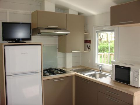 Mobilhome 5 personnes - COSY 2 chambres (TV - terrasse 12m² - superficie 28m²)
