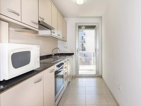 APPARTEMENT 6 personnes - 3 pièces 4/6 personnes climatisé (env. 75 m², avec terrasse)