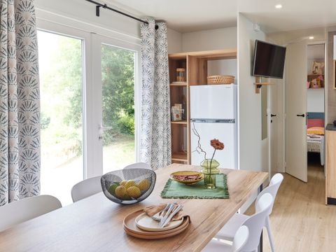 MOBILHOME 8 personnes - Prestige Smala - 4 chambres - 2 salles de bains - 2 WC - CLIM - TV + Lave vaisselle