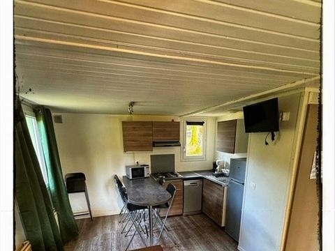 CHALET 4 personnes - Détente 2Ch. 4 / 6 pers (2 personnes supplémentaires possible contacter le camping)