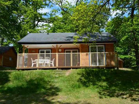 CHALET 4 personnes - Vacances 2Ch 4/6p (2 personnes supplémentaires possible en supplément contacter le camping)