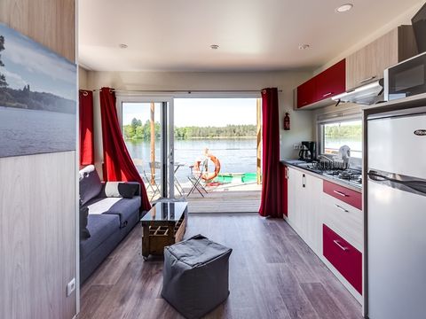 HÉBERGEMENT INSOLITE 4 personnes - Maison flottante Aquapesca 2ch