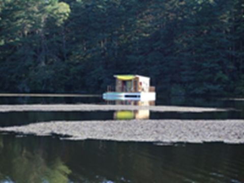 HÉBERGEMENT INSOLITE 4 personnes - Maison flottante Aquapesca 2ch
