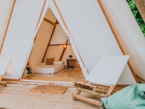 Tente en toile et en bois 4 personnes - OASIS TENT