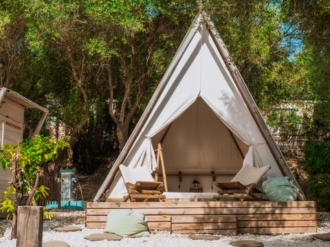 Tente en toile et en bois 4 personnes - SIROA TENT