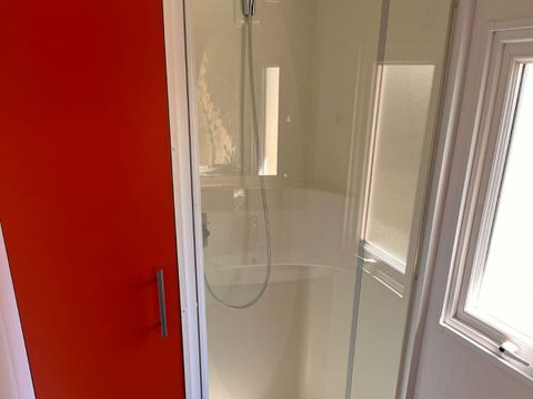 LODGE 5 personnes - Mobil Lodge