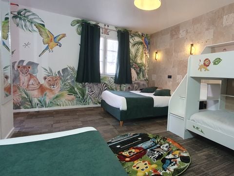 Chambre 5 personnes - Chambre Safari