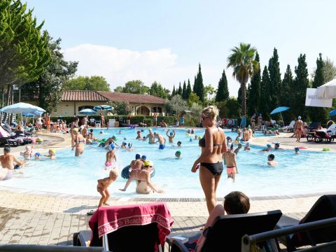 Europe Tents Campeggio Paradiso - Camping Lucca - Image N°0