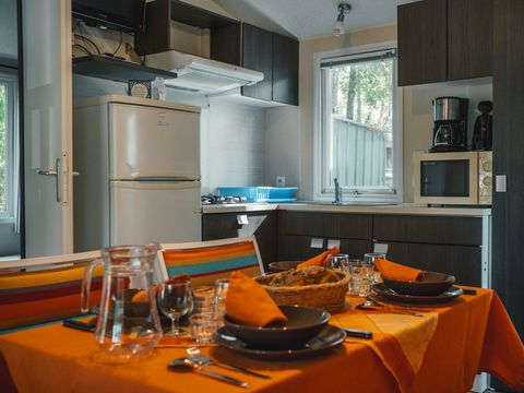 Mobilhome 4 personnes - 4/6 places - 2 salles de bains