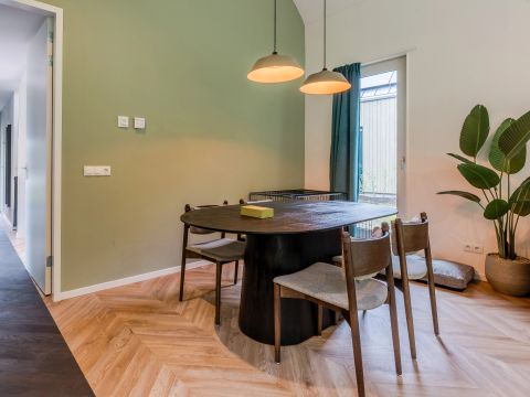 BUNGALOW 4 personnes - Niche pour chien 4LD