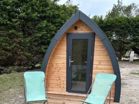 HÉBERGEMENT INSOLITE 4 personnes - Cabanne Pigne- Accueil lit bébé impossible- 1 pièce