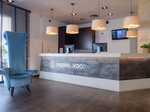 Pierre & Vacances Hotel Horitzó - Camping Gérone - Image N°2