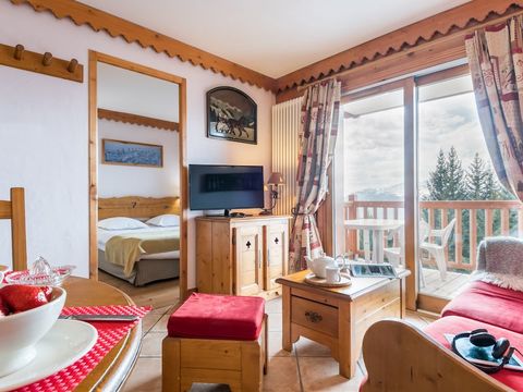 Appartement 5 personnes - 1 chambre - 1 coin - Nuit - Balcon