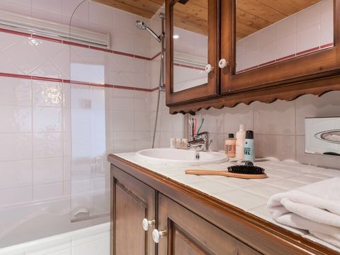 Appartement 5 personnes - 1 chambre - 1 coin - Nuit - Balcon