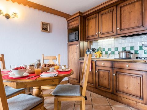 Appartement 5 personnes - 1 chambre - 1 coin - Nuit - Balcon