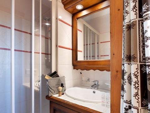 APPARTEMENT 6 personnes - 2 chambres - Balcon