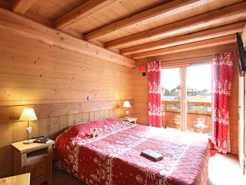 Chalet Odalys  Le Loup Lodge - Camping Isère - Image N°9