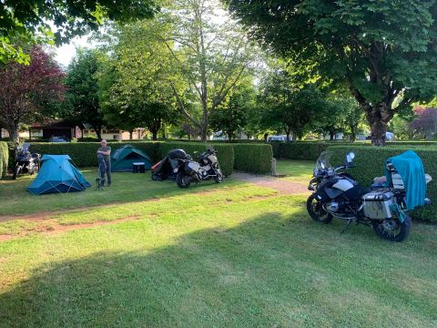 Camping L'Échapée Verte - Camping Cantal - Image N°10