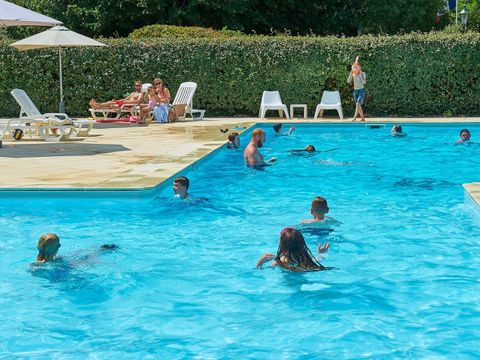 Résidence Château de Salles - Camping Gironde