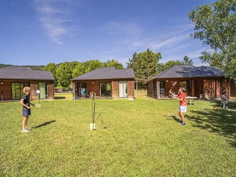 Le Village de Gîtes de Booz (Les Chalets de Booz)  - Camping Lozere - Image N°2