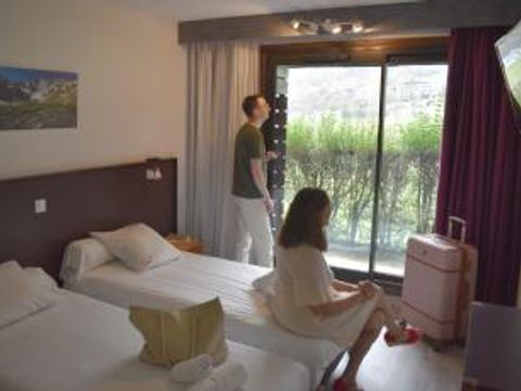 CHAMBRE 2 personnes - 2 personnes