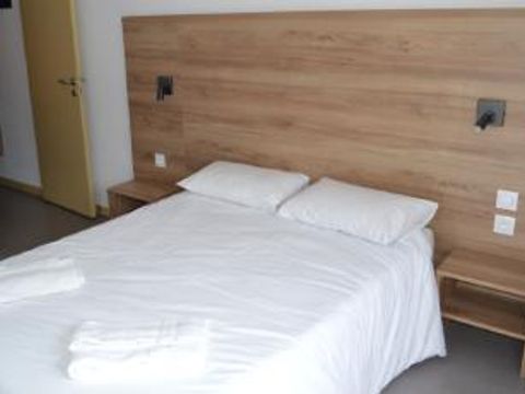 CHAMBRE 3 personnes - Chambre premium 3 p. (PMR)