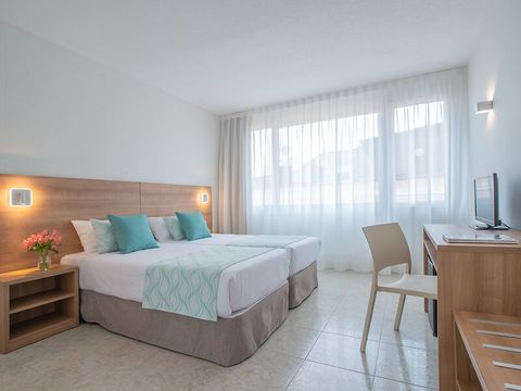 Chambre 2 personnes - CHAMBRE DOUBLE - PETIT-DÉJEUNER INCLUS
