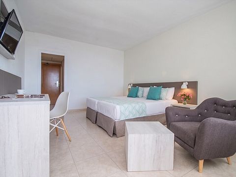 Chambre 2 personnes - DOUBLE - BALCON - PETIT-DÉJEUNER INCLUS