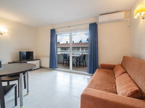 APPARTEMENT 3 personnes - Appartement 1 chambre - 2 adultes + 1 enfant (- 12 ans) ou 3 adultes - Economique