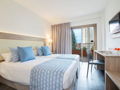 CHAMBRE 2 personnes - Chambre Double - Balcon