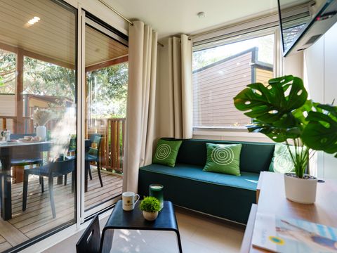 LODGE 4 personnes - Confort Maxi 