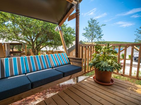 TENTE 6 personnes - Tente à deux chambres (2+4)