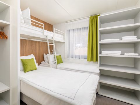 MOBILHOME 6 personnes - Deluxe Camping Villa première ligne à la mer
