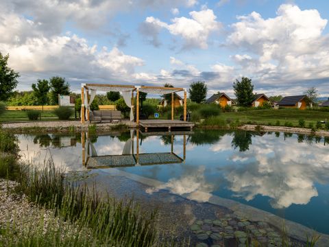 CHALET 4 personnes - /HIS, toilettes et lavabo privés, 22m2