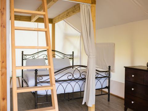 TENTE TOILE ET BOIS 5 personnes - Glamping avec salle de bain, Amber 40 m2