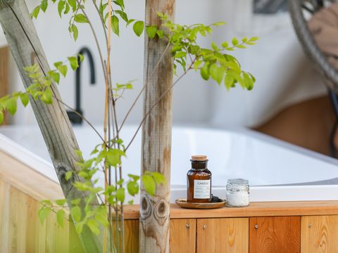 CHALET 4 personnes - Wooden house HIS, 22m² - Private Toilet, Sink & Outdoor Tub