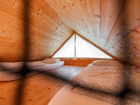 CHALET 4 personnes - Wooden house HIS, 22m² - Private Toilet, Sink & Outdoor Tub