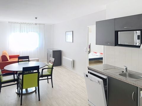 Terres de France - Appart Hotel Rouen Flaubert - Camping Seine - Image N°5