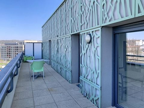 Terres de France - Appart Hotel Rouen Flaubert - Camping Seine - Image N°8