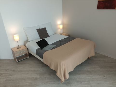 STUDIO 2 personnes - Lit Double