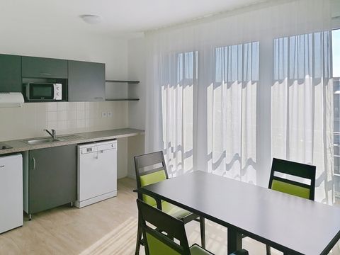 Terres de France - Appart Hotel Rouen Flaubert - Camping Seine - Image N°52