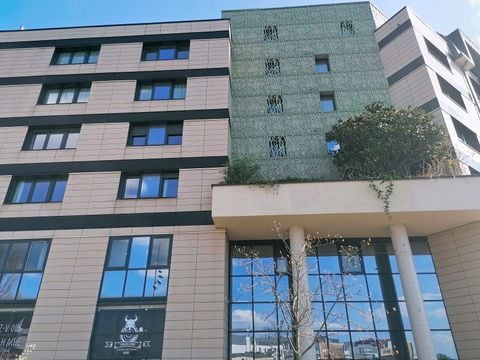 Terres de France - Appart Hotel Rouen Flaubert - Camping Seine - Image N°4