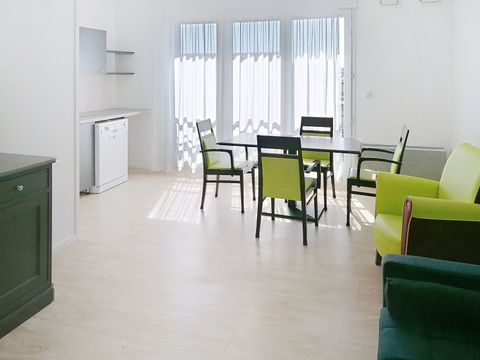 Terres de France - Appart Hotel Rouen Flaubert - Camping Seine - Image N°9